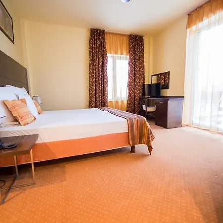 Hotel Imago Boutique 4*