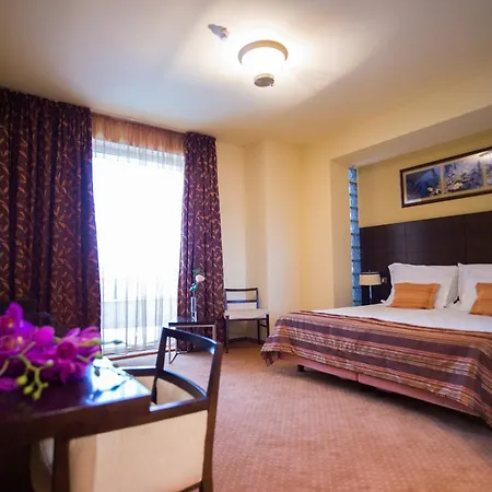 Hotel Imago Boutique 4*