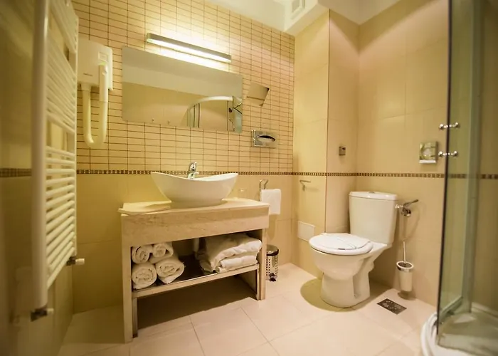 Imago Boutique Mamaia